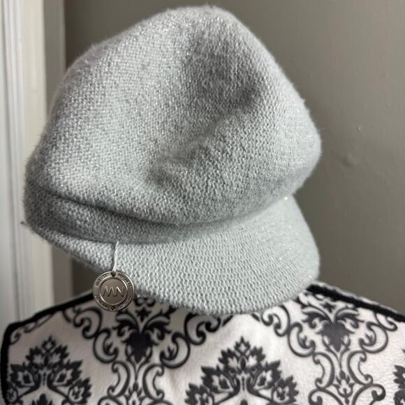 Nine West light gray newsboy cap hat cozy winter fall - Picture 2 of 7